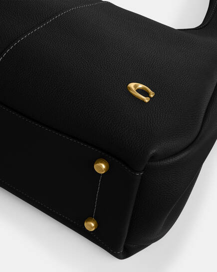 Lana Shoulder Bag 23