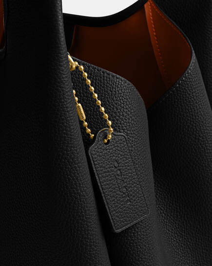 Lana Shoulder Bag 23
